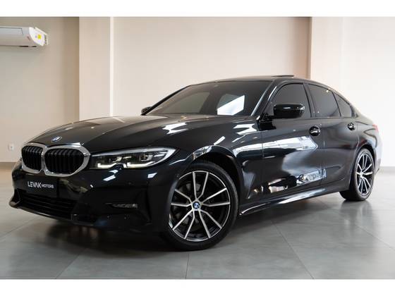 BMW 320i 2.0 16V TURBO GASOLINA SPORT AUTOMÁTICO